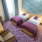 Отель Vinice