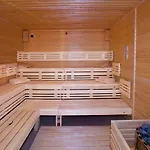 Ξενοδοχείο Vinice 4*