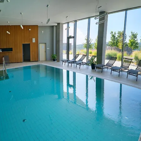 Vinice Hnanice Hotel