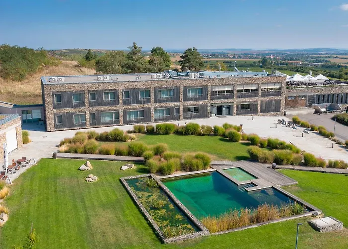 Hotel Vinice 4*